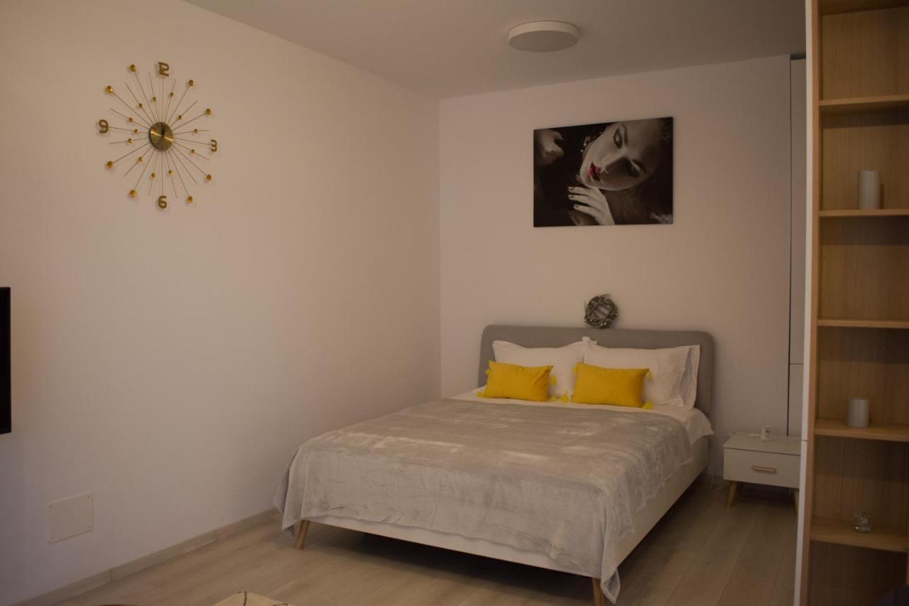 Gio Home C13 Bucharest Exterior photo